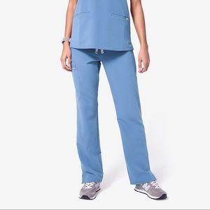 Figs Petite Kade Cargo Scrub Pants in Ceil Blue